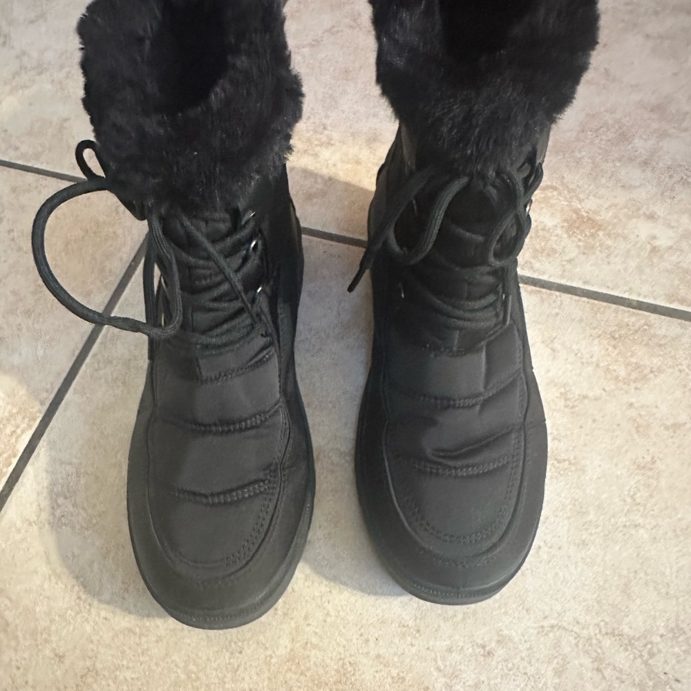 TOP Moda Black Faux Fur Winter Boots